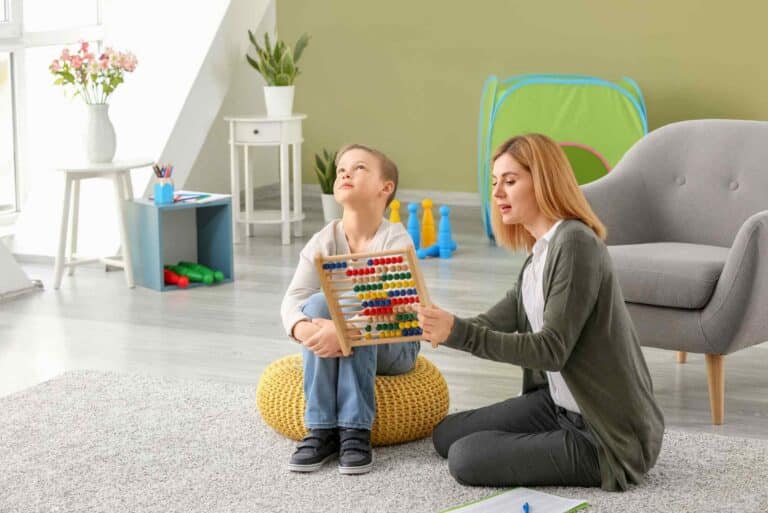 Autism in children A guide to early warning signs - mgmbehavioral
